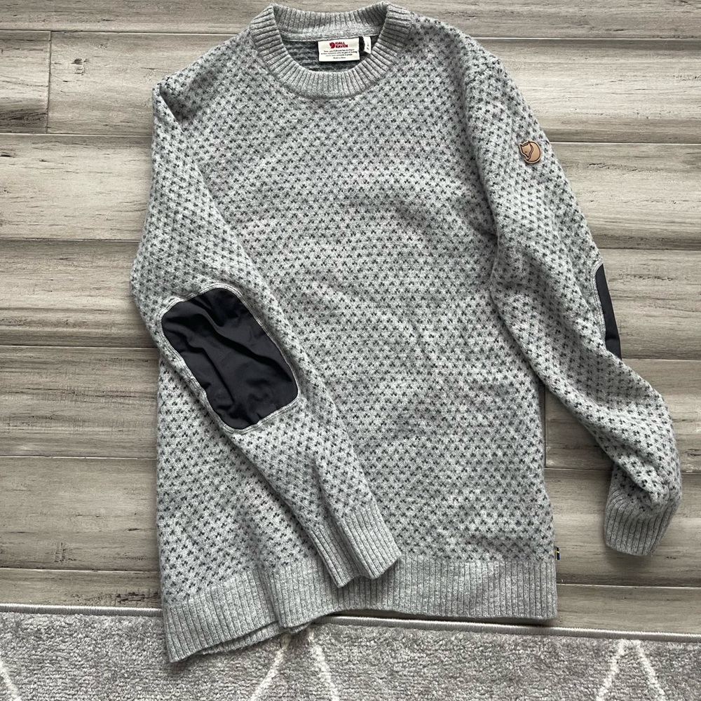 FJALL raven sweater.